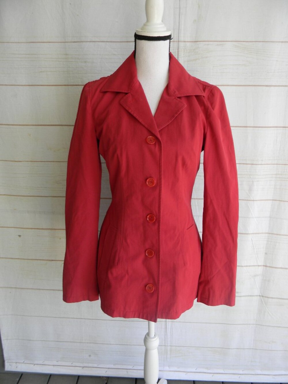 DOLCE & GABBANA RED CLASSIC SHORT LENGTH TRENCH COAT